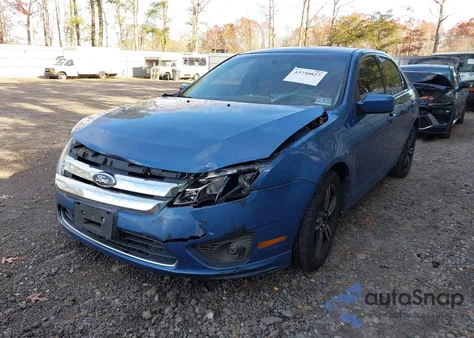 2010 Ford Fusion Se z USA, uszkodzony, nr VIN 3FAHP0HAXAR381357